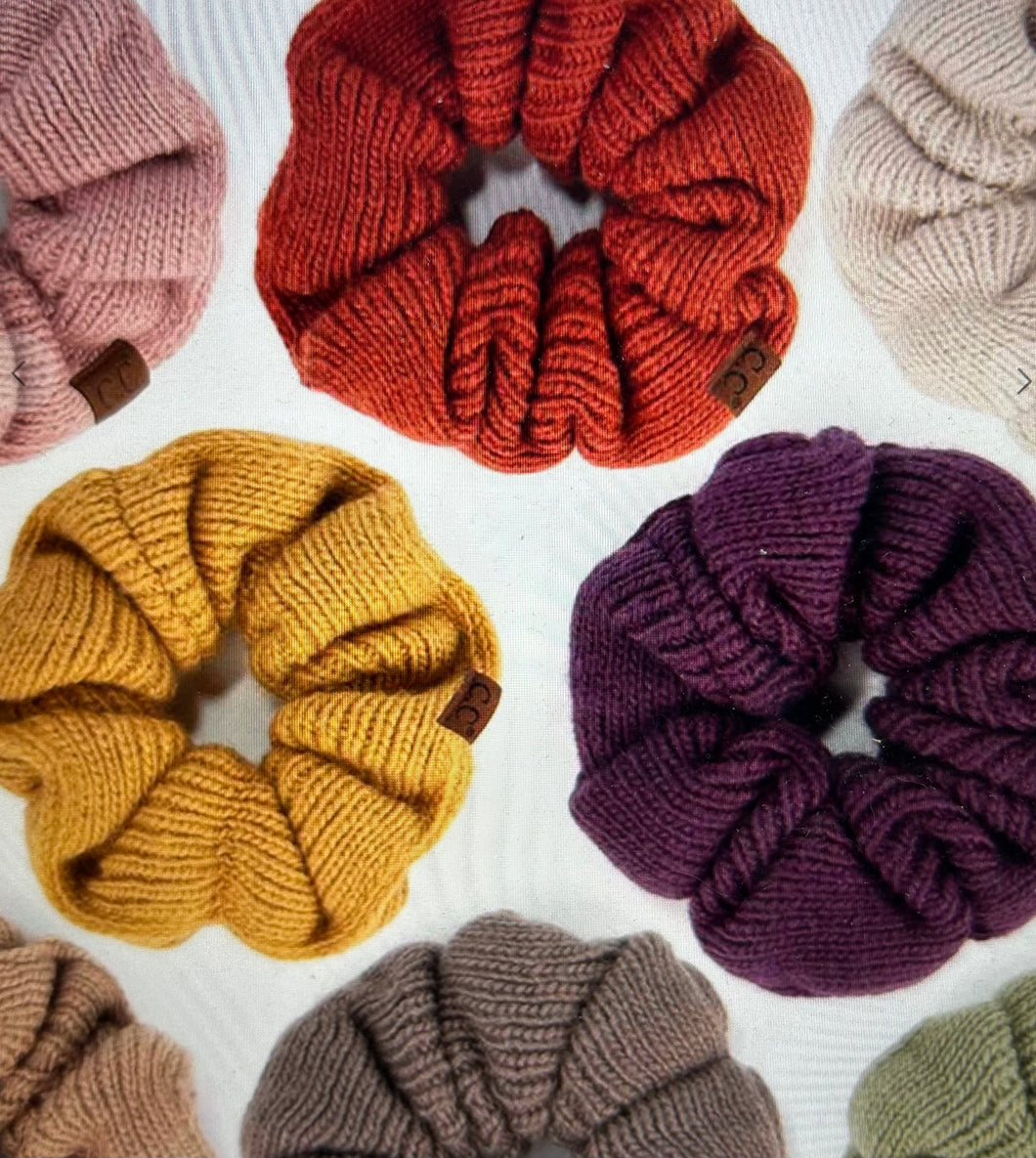 CC Knit Scrunchies