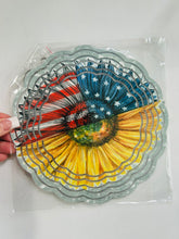 Load image into Gallery viewer, Americana wind spinner
