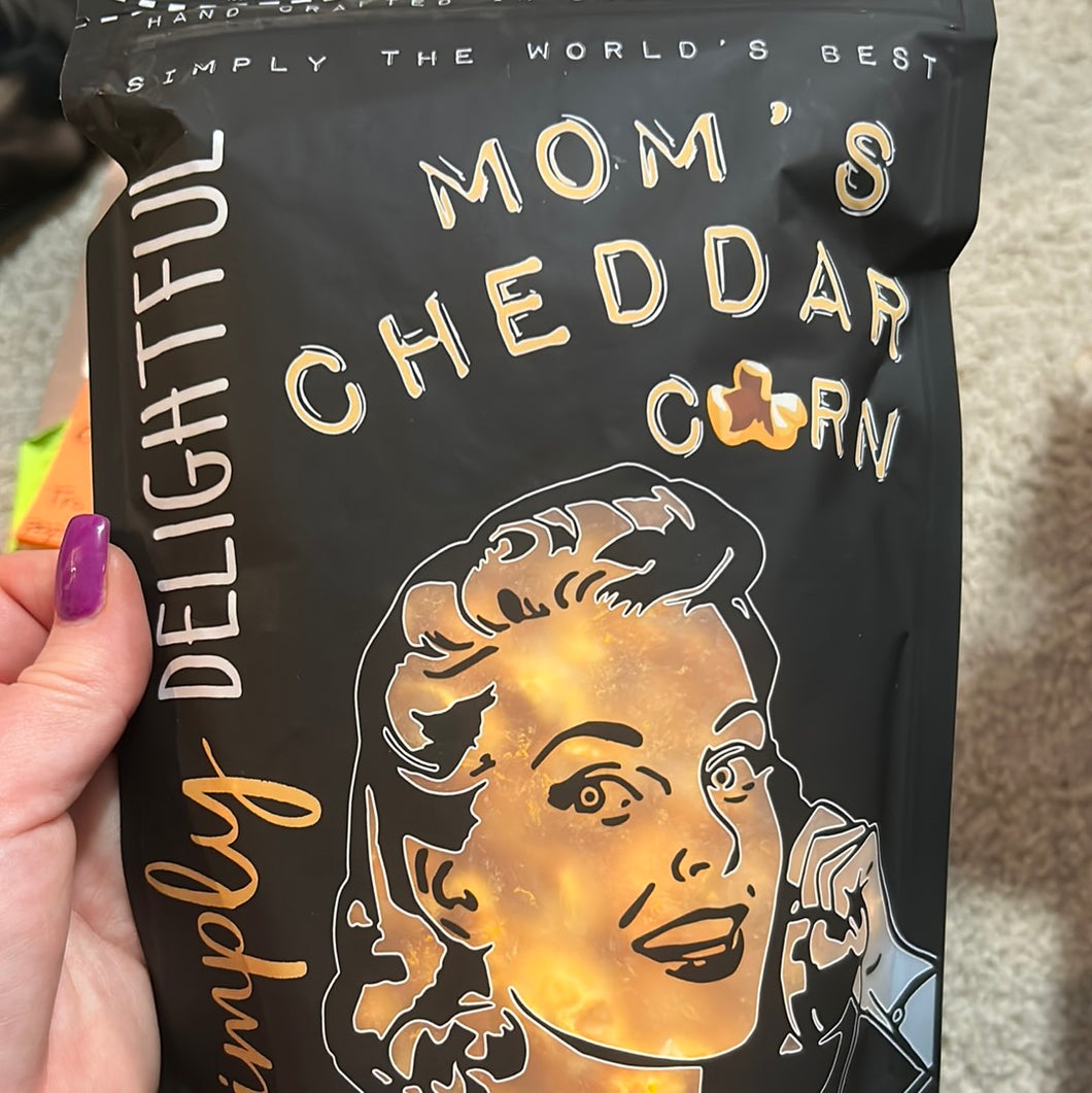 Simply Delightful- Moms Cheddar Corn